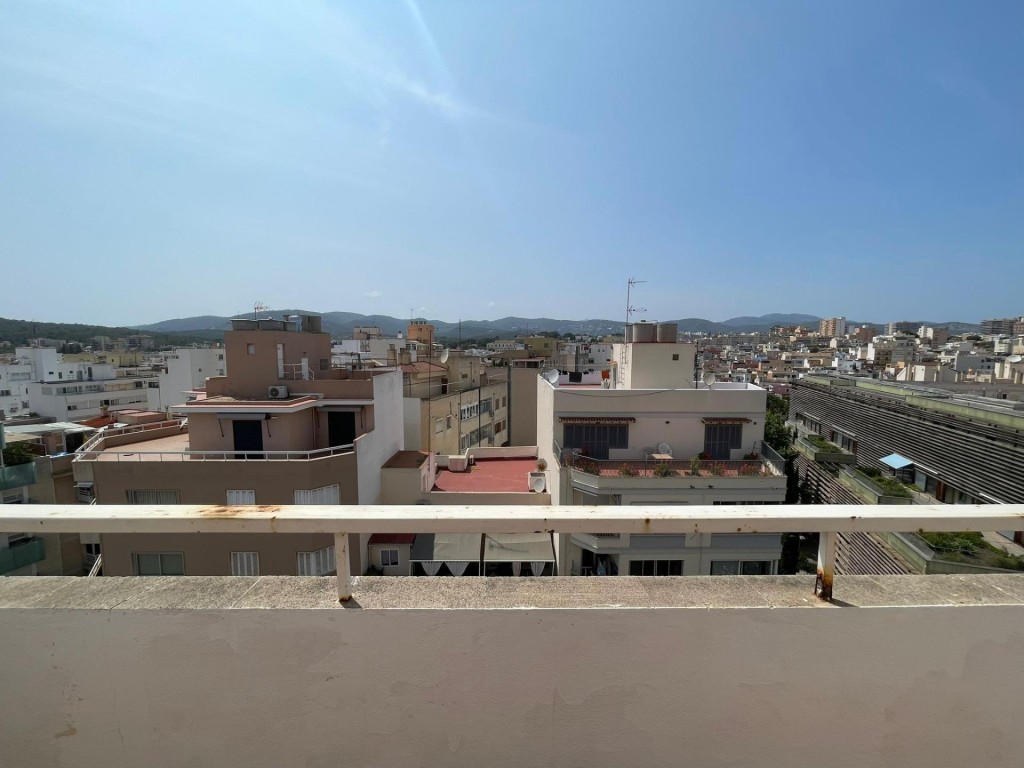 Estudio con balcón con vistas panorámicas - Castillo de Bell - foto 2