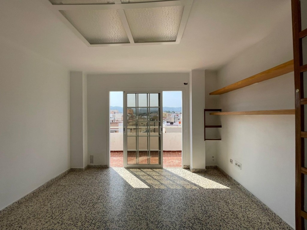 Estudio con balcón con vistas panorámicas - Castillo de Bell - foto 11