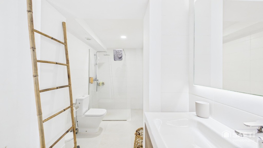 Villa con piscina privada y jacuzzi - Licencia turística par - foto 16