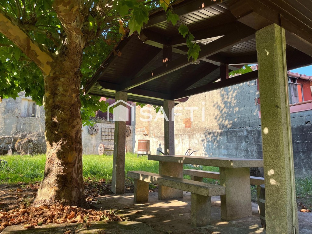 CASA DE PIEDRA PARA REFORMAR - foto 4