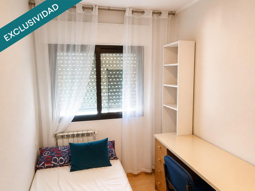 En venta un Exclusivo chalet estilo Mediterráneo en una urba - foto 16
