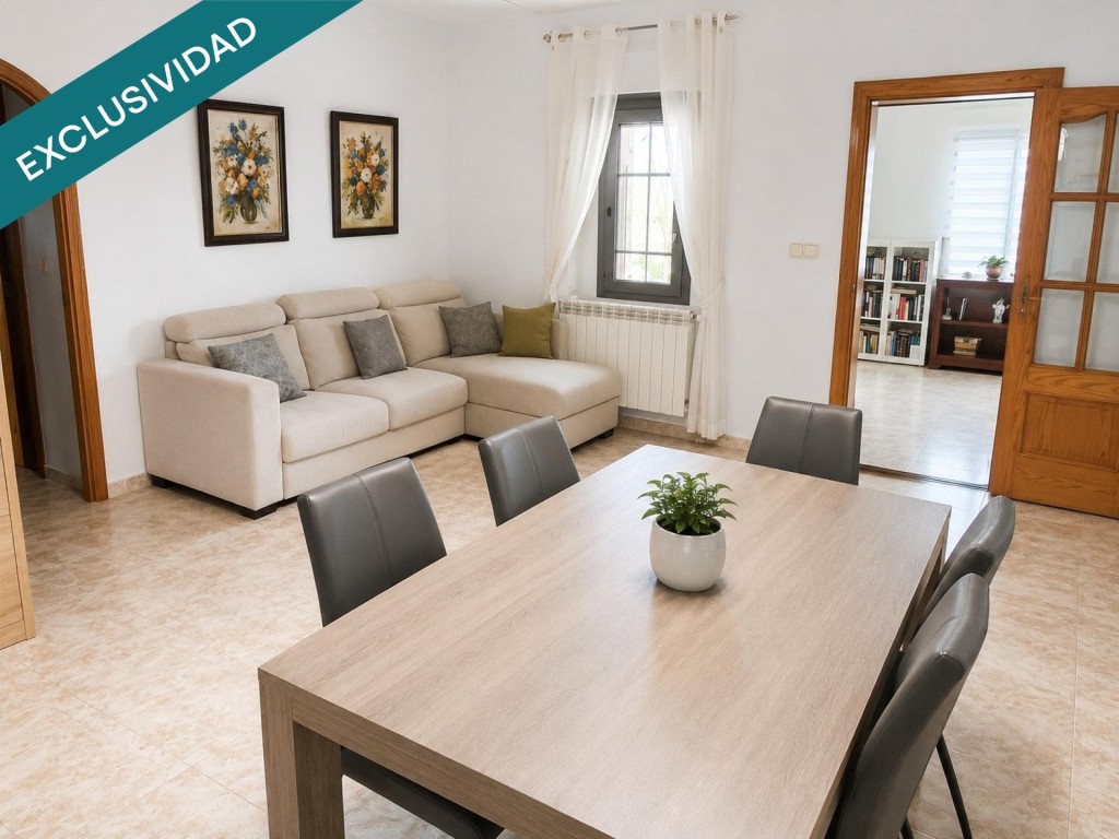 En venta un Exclusivo chalet estilo Mediterráneo en una urba - foto 10