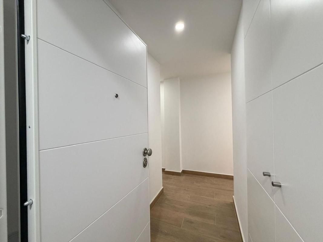 Apartamento 2 habitaciones 103m² en venta - Estacion de auto - foto 2