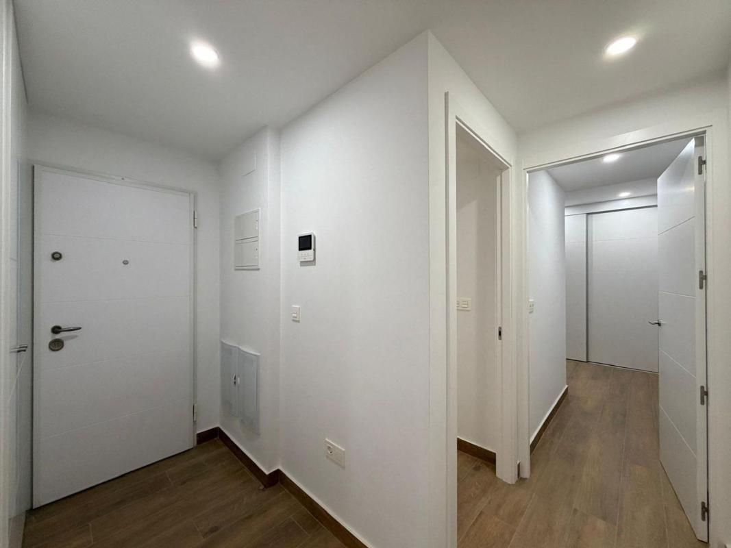 Apartamento 2 habitaciones 103m² en venta - Estacion de auto - foto 4