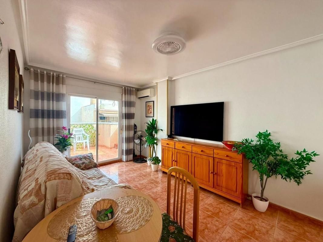 Apartamento 3 habitaciones 82m² en venta - Estacion de autob - foto 3