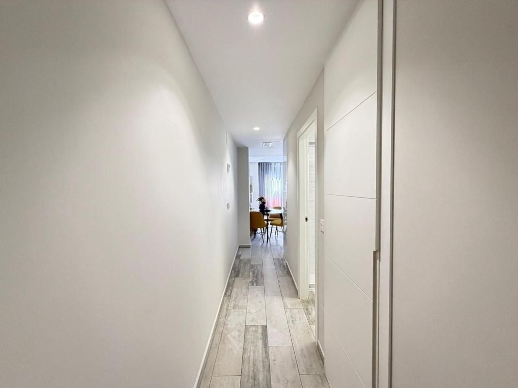Apartamento 1 habitación 60m² en venta - Estacion de autobus - foto 16