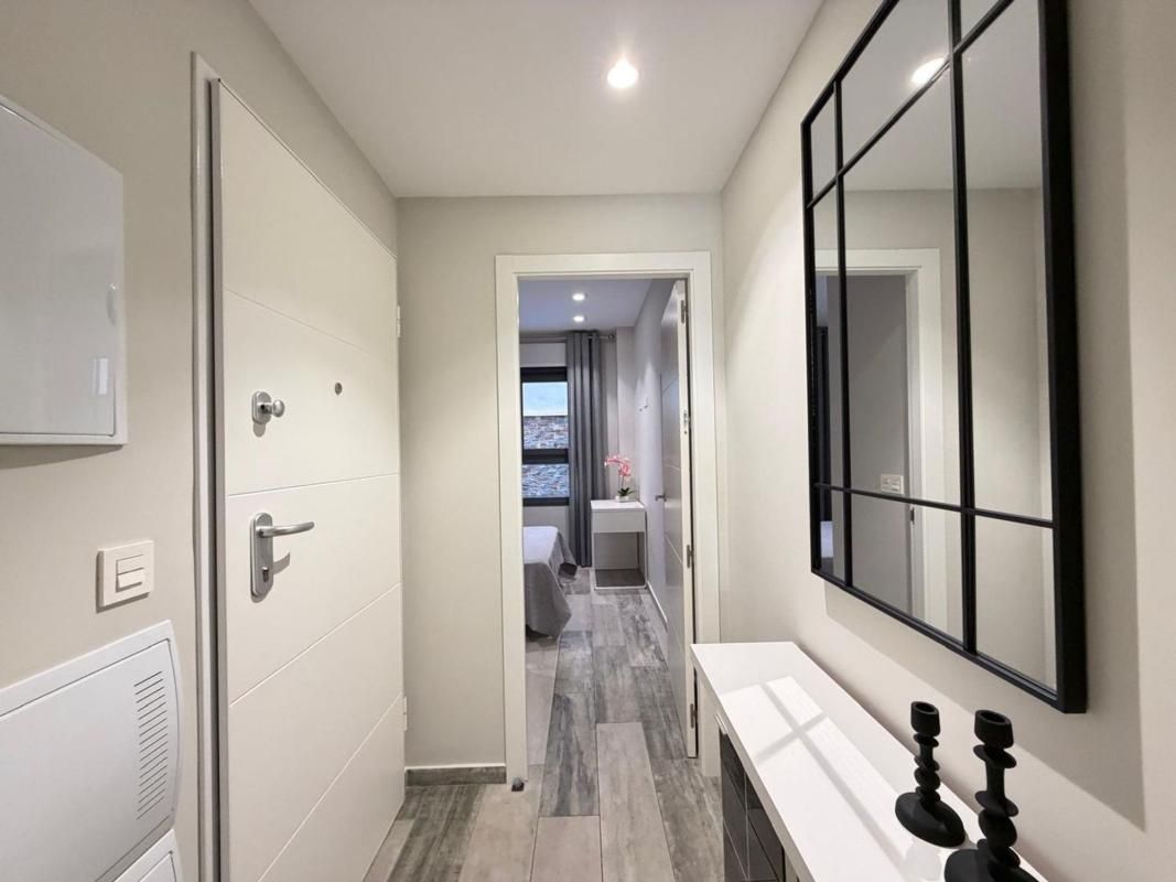 Apartamento 1 habitación 60m² en venta - Estacion de autobus - foto 5
