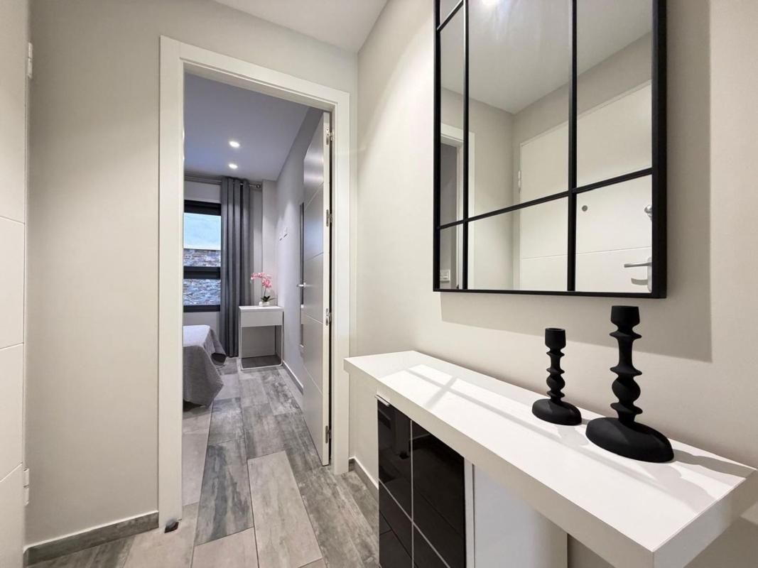 Apartamento 1 habitación 60m² en venta - Estacion de autobus - foto 6