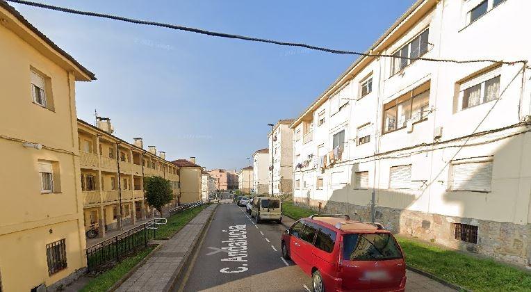 SE VENDE piso OKUPA en C CALLE ANDALUCIA - foto 4