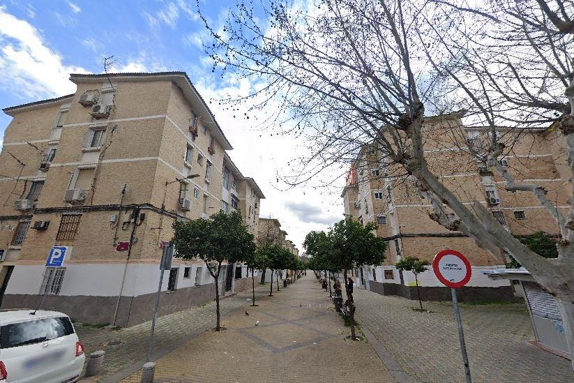 SE VENDE piso OKUPA en C CALLE PRIEGO DE CORDOBA - foto 3