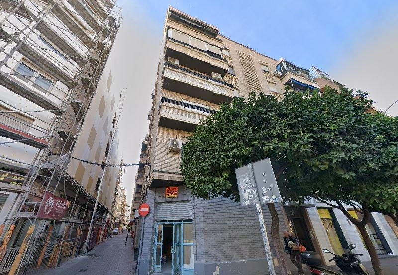 SE VENDE local comercial OKUPA en C CALLE OBISPO FRUTOS (loc - foto 3