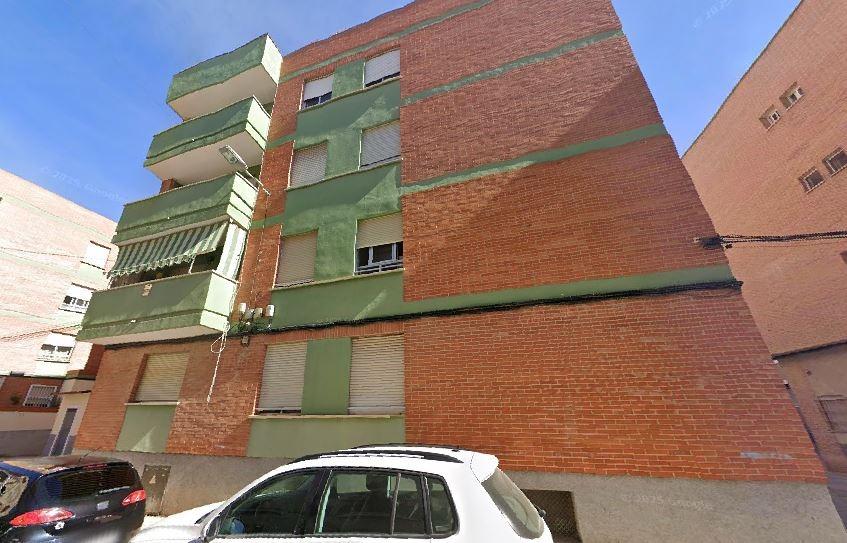SE VENDE plaza parking OKUPA en C Instituto 3 de Murcia - foto 3