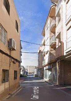 SE VENDE piso OKUPA en C CALLE Niño Gloria, Edificio Huerto - foto 2