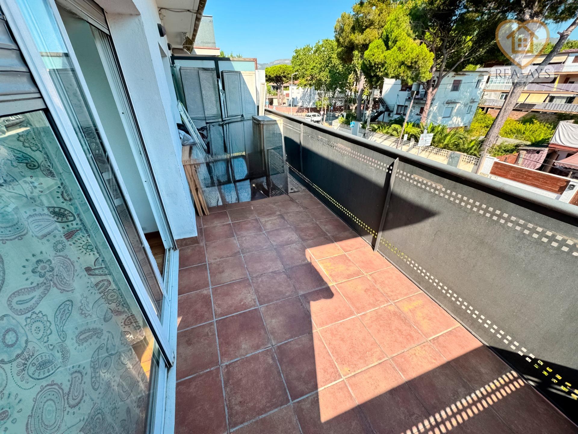 Vive a un paso del mar: luminoso piso con amplias terrazas y - foto 23
