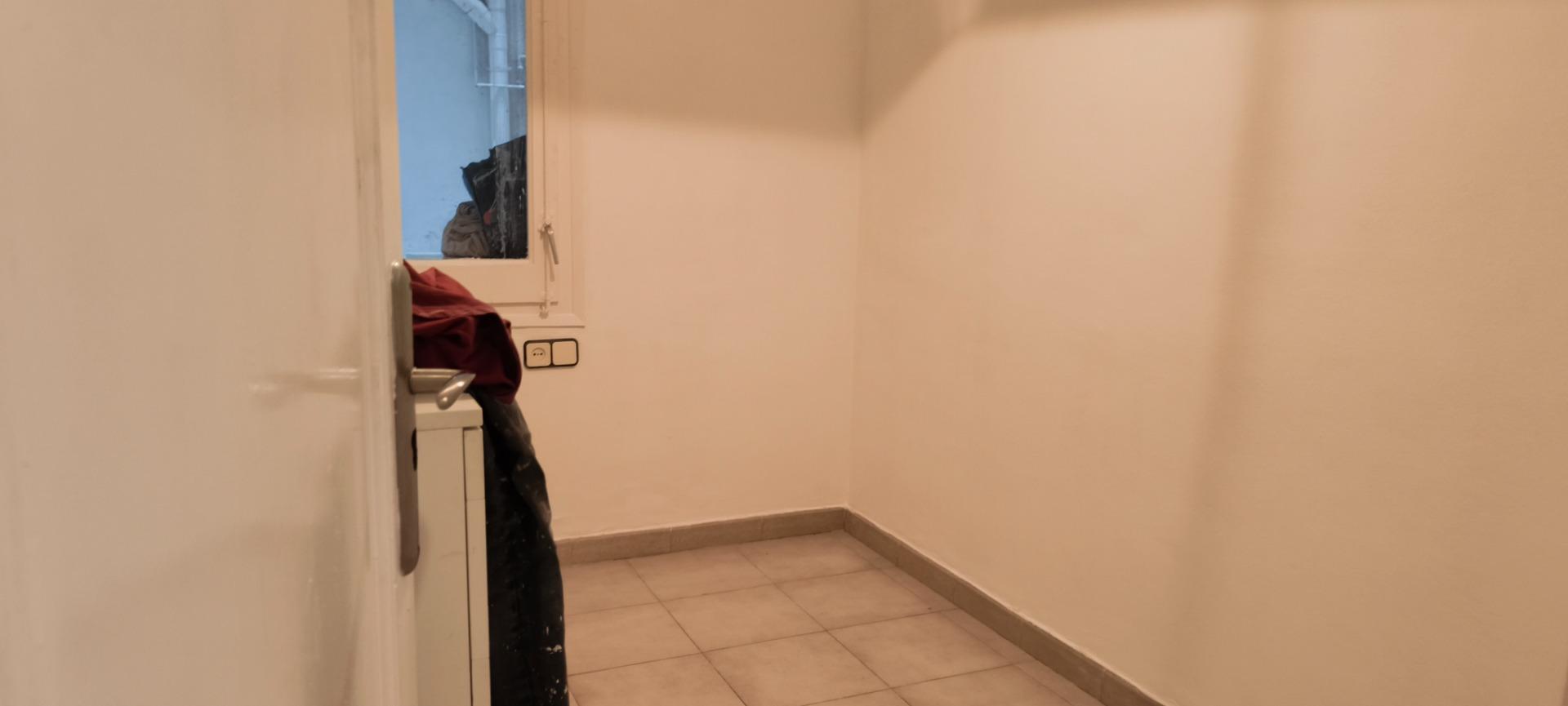 Planta baja de 3 habitaciones con terraza en Granollers!!! - foto 16