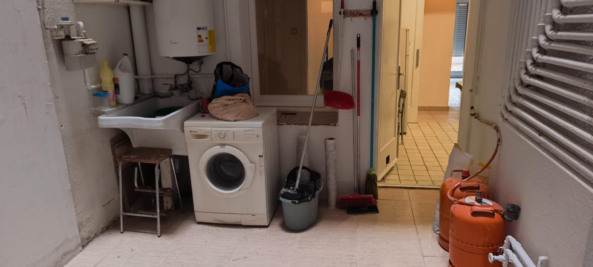 Planta baja de 3 habitaciones con terraza en Granollers!!! - foto 5