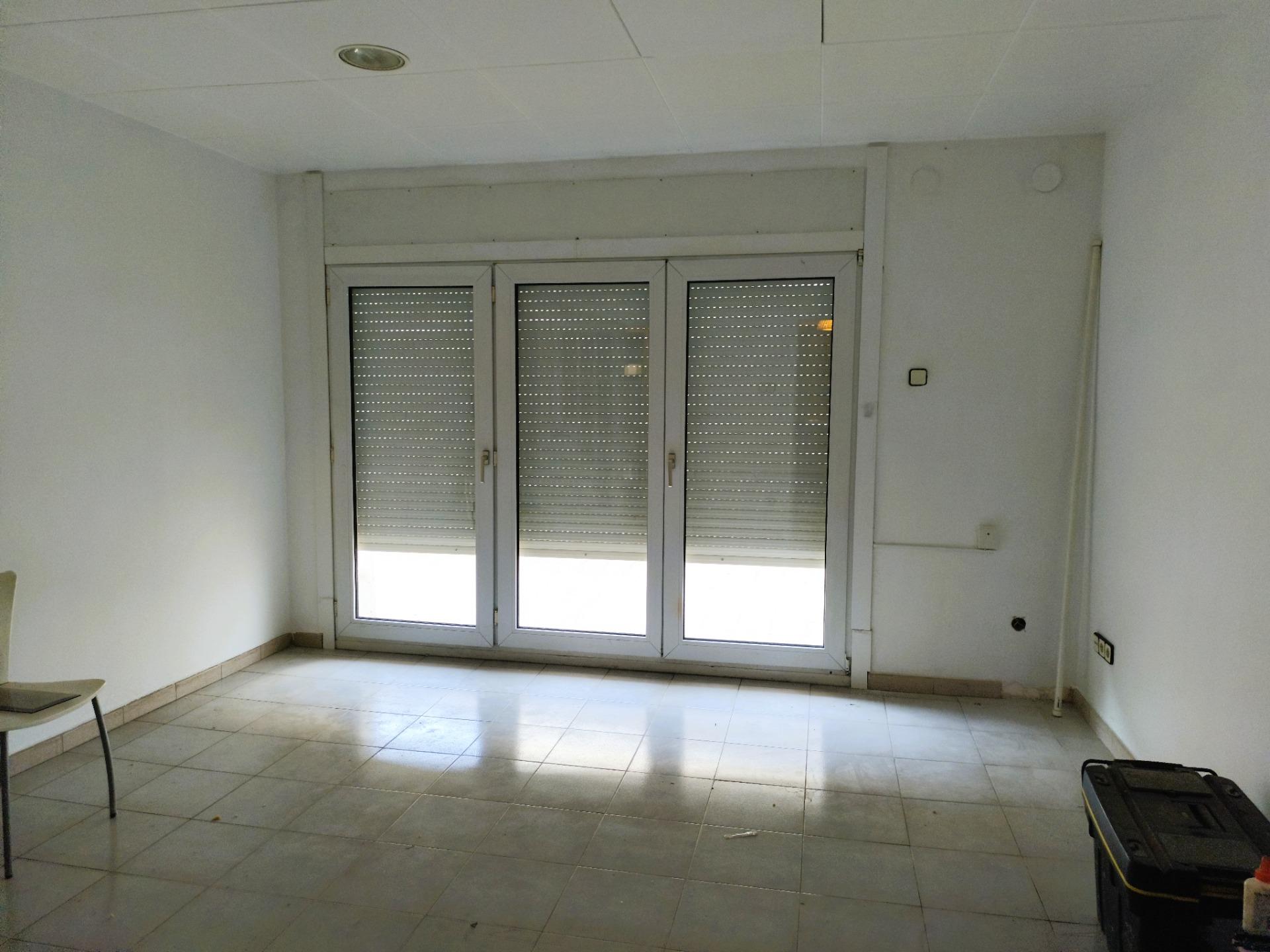 Planta baja de 3 habitaciones con terraza en Granollers!!! - foto 8