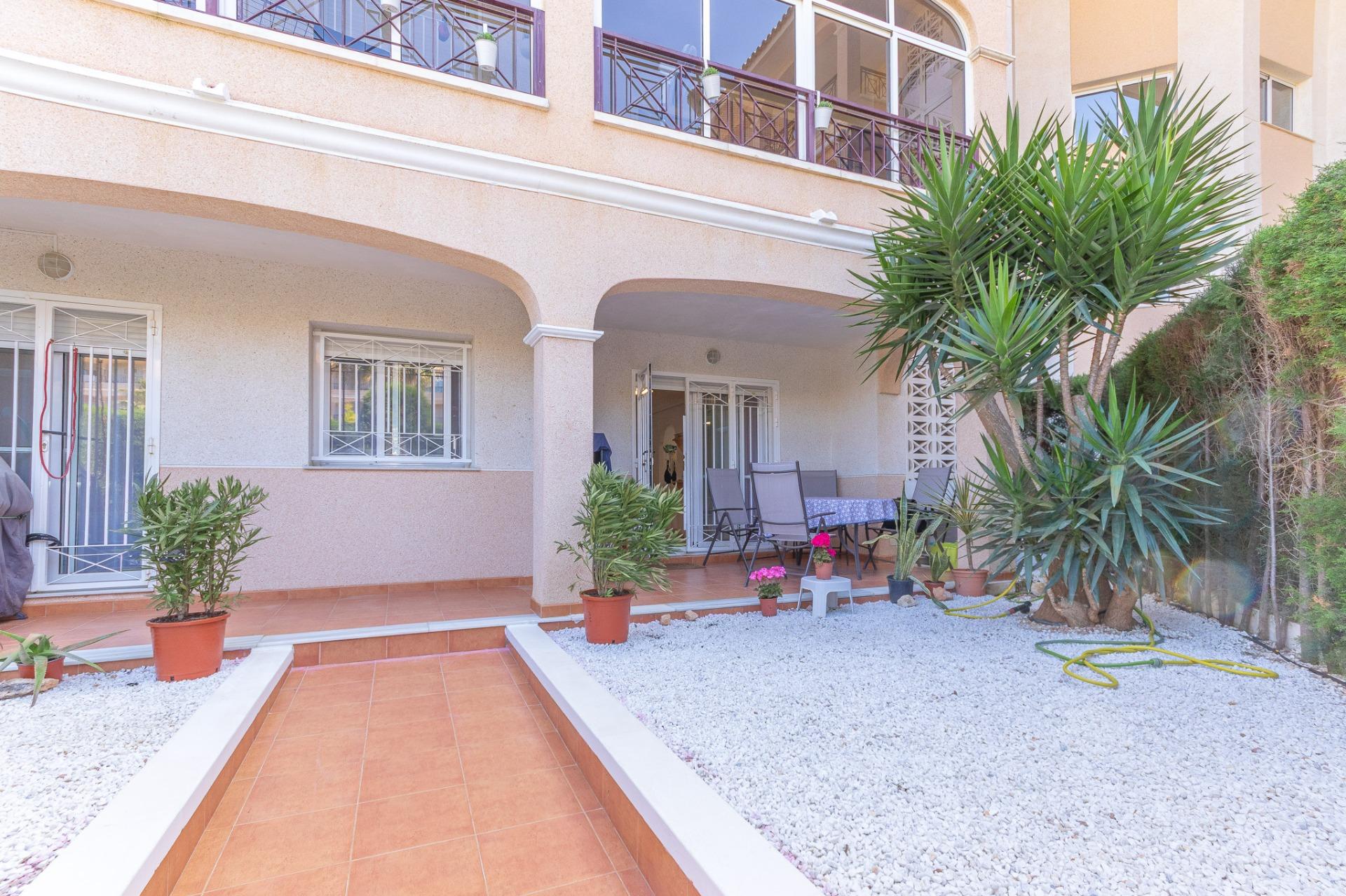 APARTAMENTO DE 2 DORMITORIOS 2 BAÑOS CON TERRAZA EN PLAYA FL - foto 3