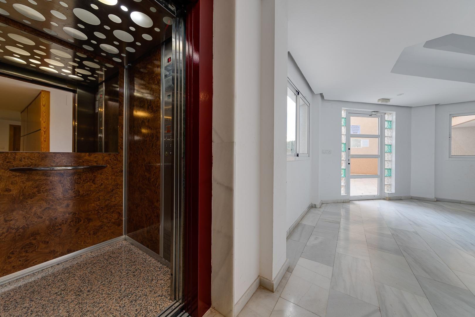 APARTAMENTO DE 2 DORMITORIOS 2 BAÑOS CON TERRAZA EN PLAYA FL - foto 26