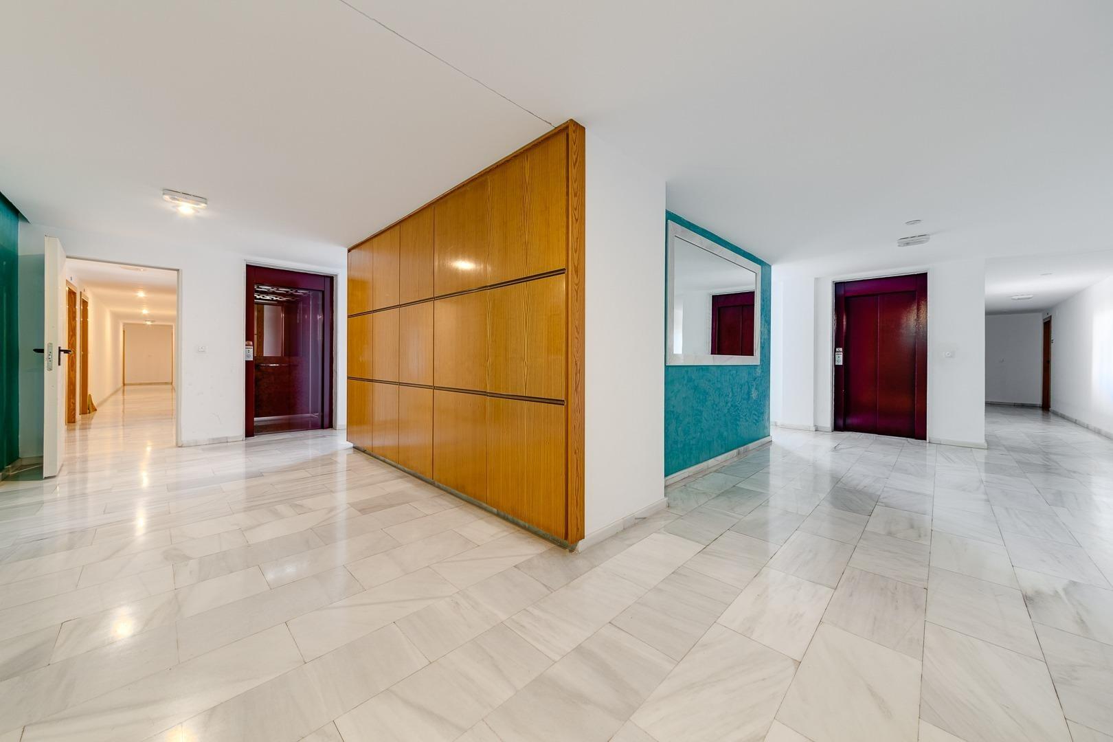 APARTAMENTO DE 2 DORMITORIOS 2 BAÑOS CON TERRAZA EN PLAYA FL - foto 27
