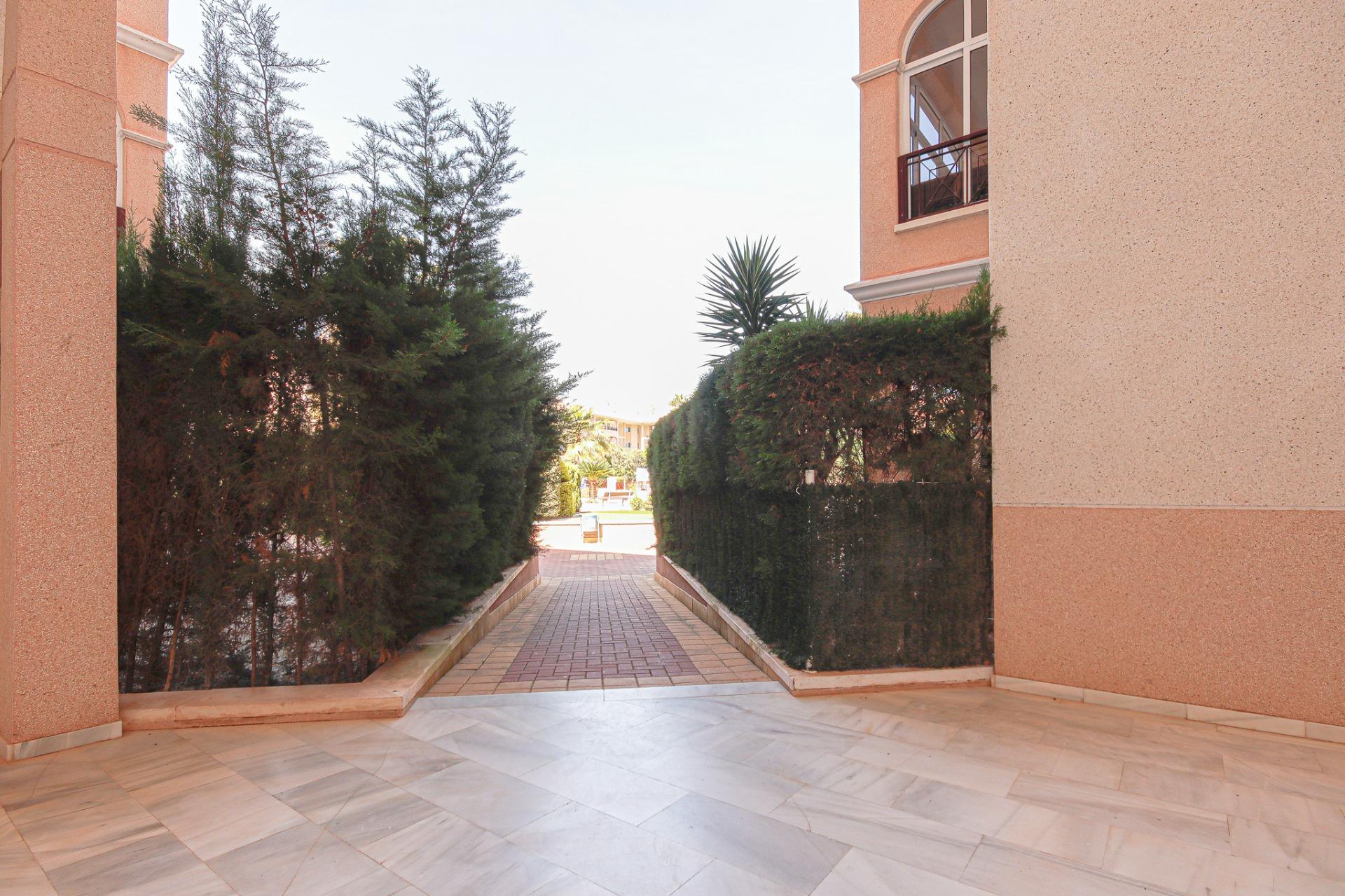 APARTAMENTO DE 2 DORMITORIOS 2 BAÑOS CON TERRAZA EN PLAYA FL - foto 29