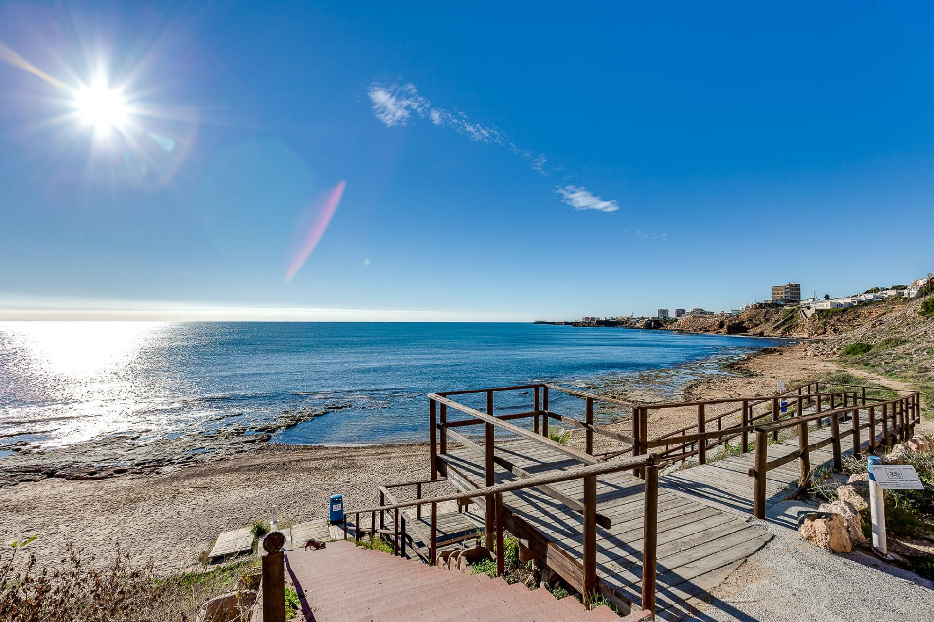 APARTAMENTO DE 2 DORMITORIOS 2 BAÑOS CON TERRAZA EN PLAYA FL - foto 32