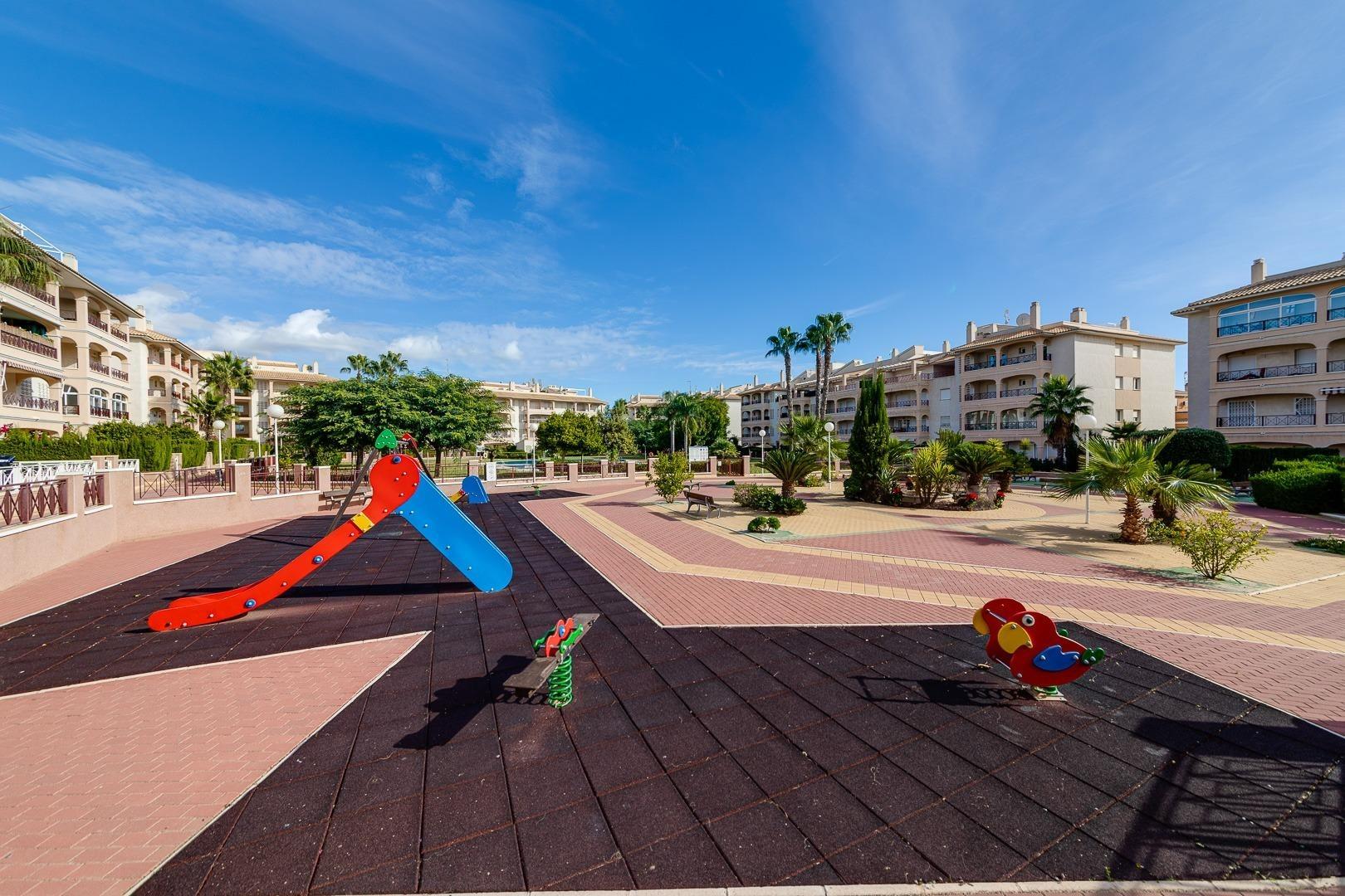 APARTAMENTO DE 2 DORMITORIOS 2 BAÑOS CON TERRAZA EN PLAYA FL - foto 42