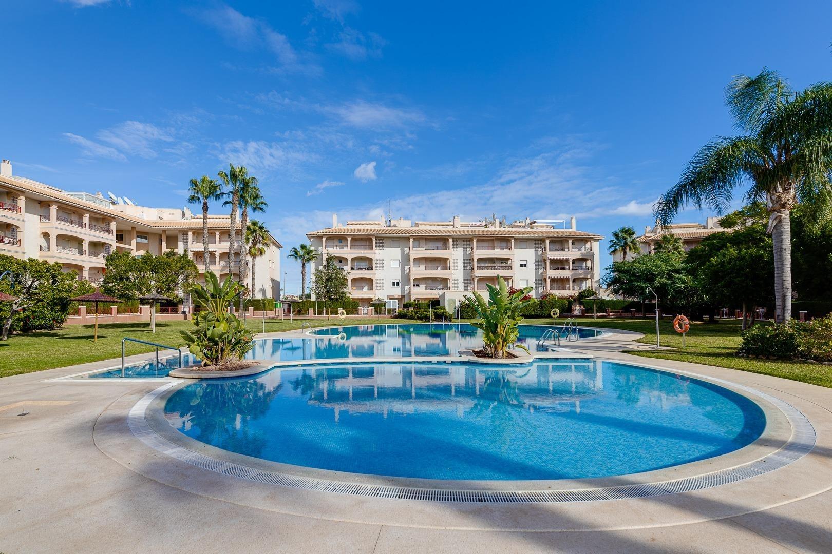 APARTAMENTO DE 2 DORMITORIOS 2 BAÑOS CON TERRAZA EN PLAYA FL - foto 8