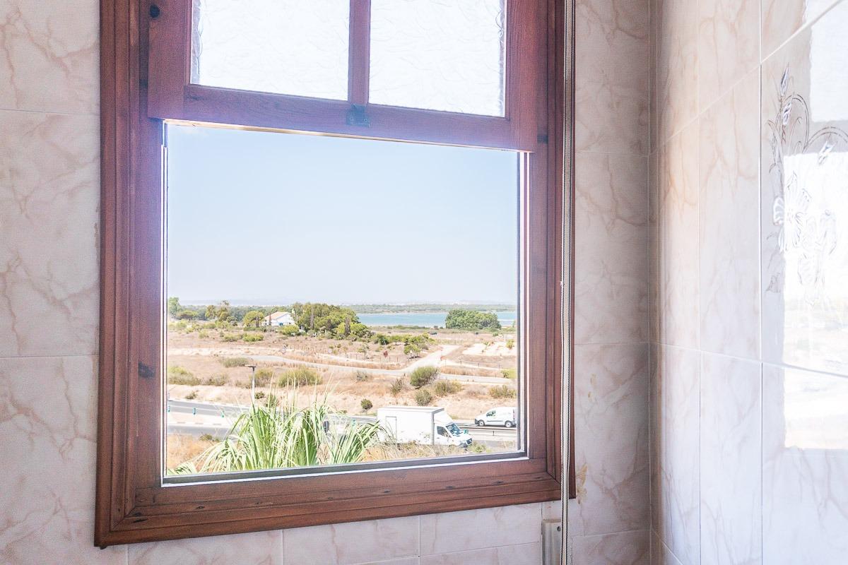 Apartamento en La Mata cerca del mar en Torrevieja - foto 13