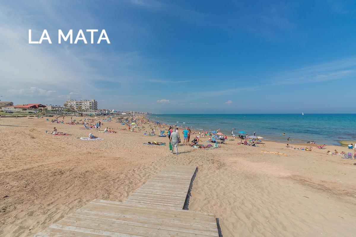 Apartamento en La Mata cerca del mar en Torrevieja - foto 18