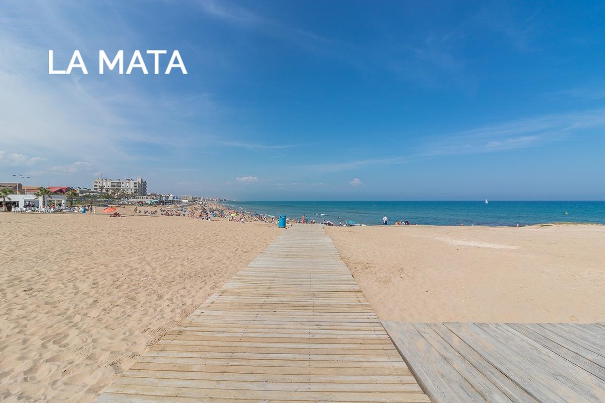 Apartamento en La Mata cerca del mar en Torrevieja - foto 19