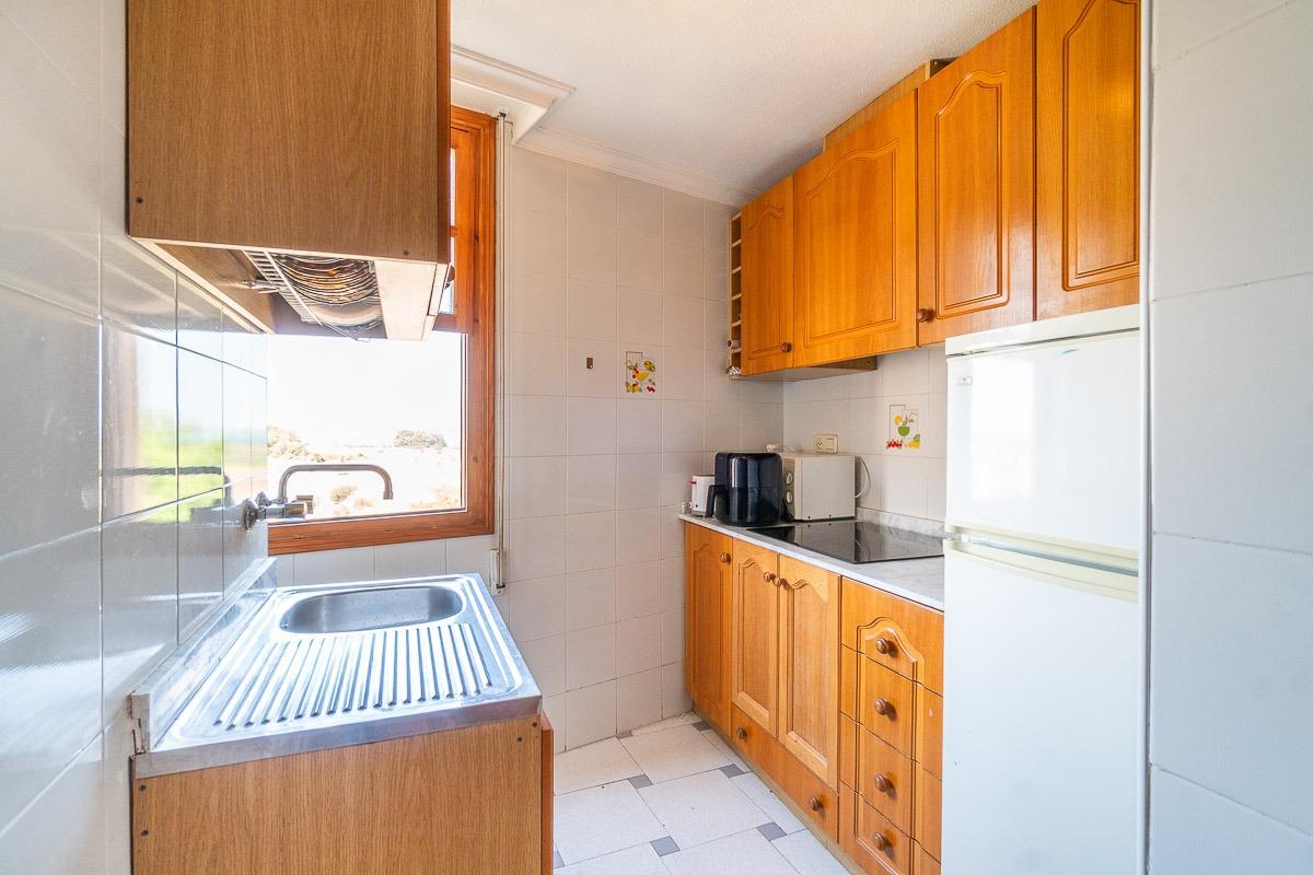 Apartamento en La Mata cerca del mar en Torrevieja - foto 8