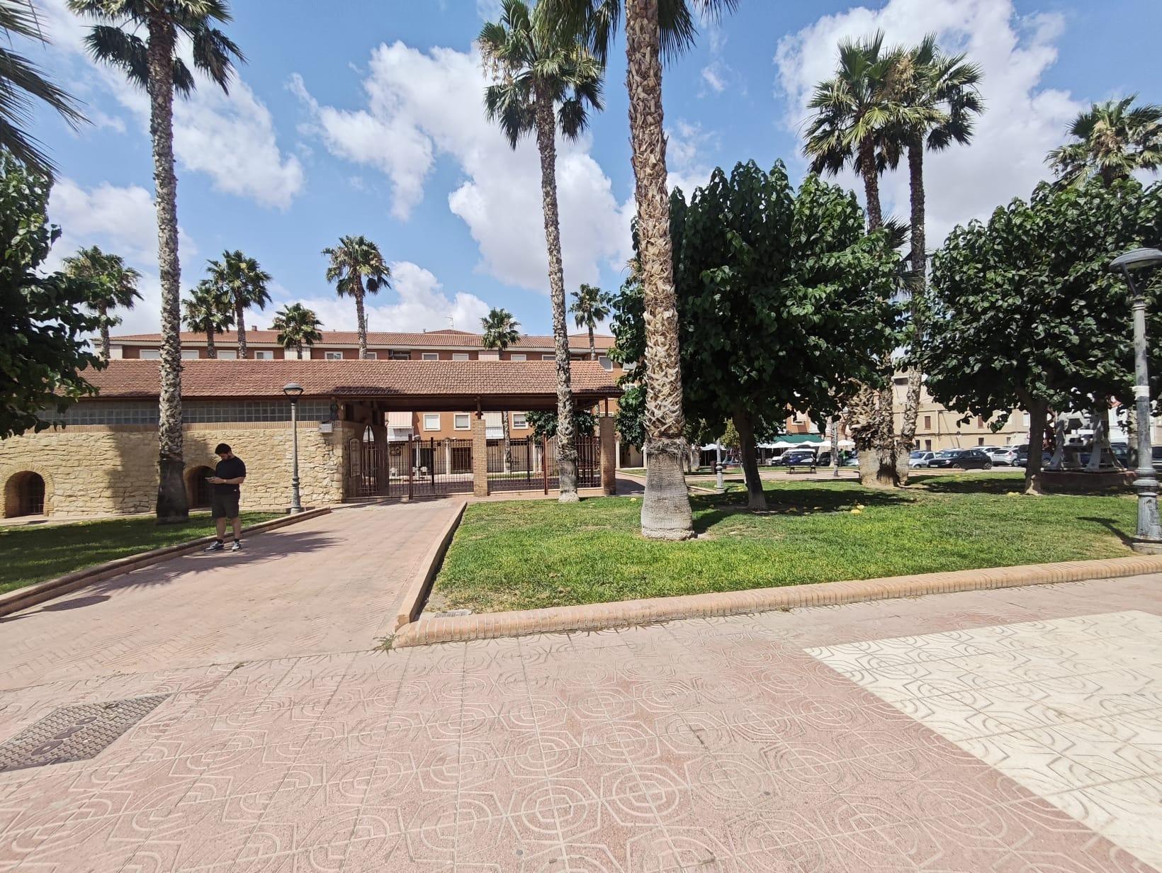 OFICINAS EN PETRER EN CHIMENEAS