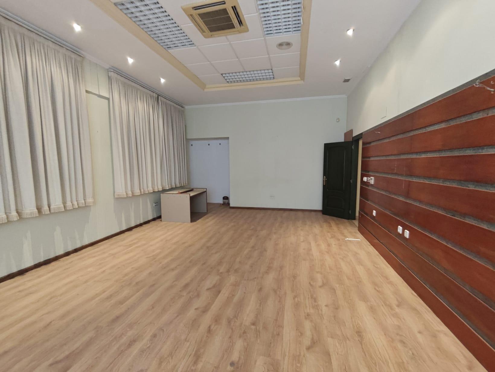 OFICINAS EN PETRER EN CHIMENEAS - foto 17