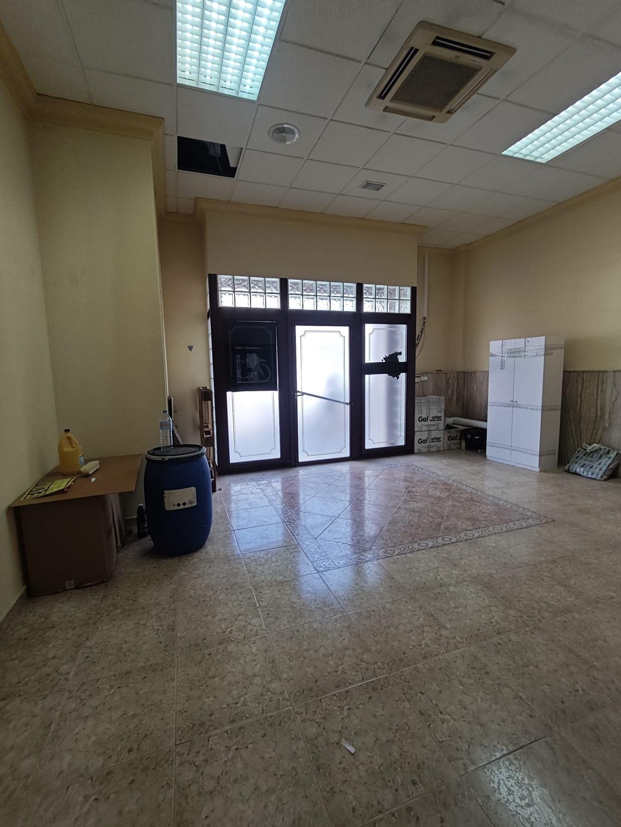 OFICINAS EN PETRER EN CHIMENEAS - foto 21