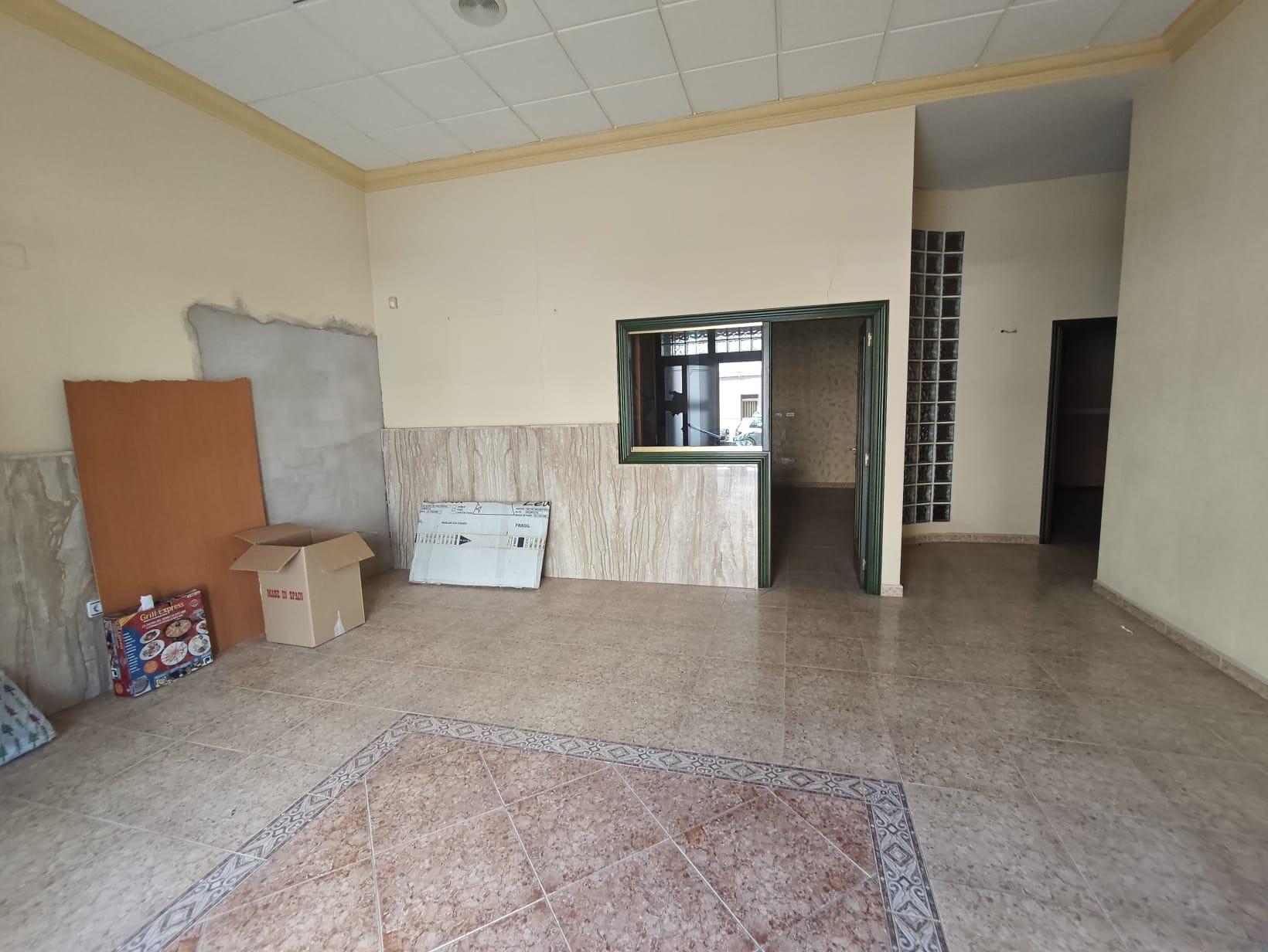 OFICINAS EN PETRER EN CHIMENEAS - foto 4