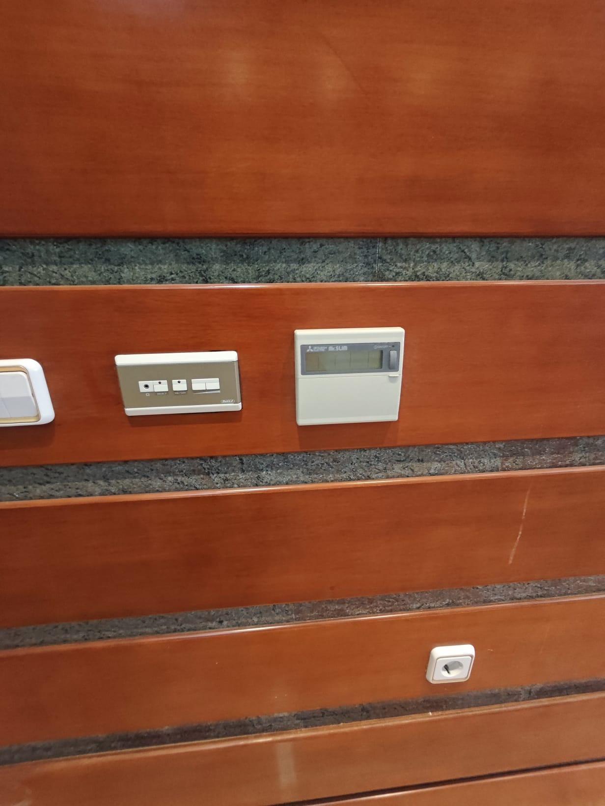 OFICINAS EN PETRER EN CHIMENEAS - foto 6