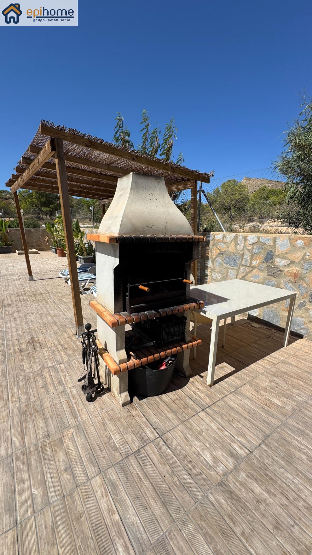 Estupendo chalet a la orilla de la montaña Busot - foto 30