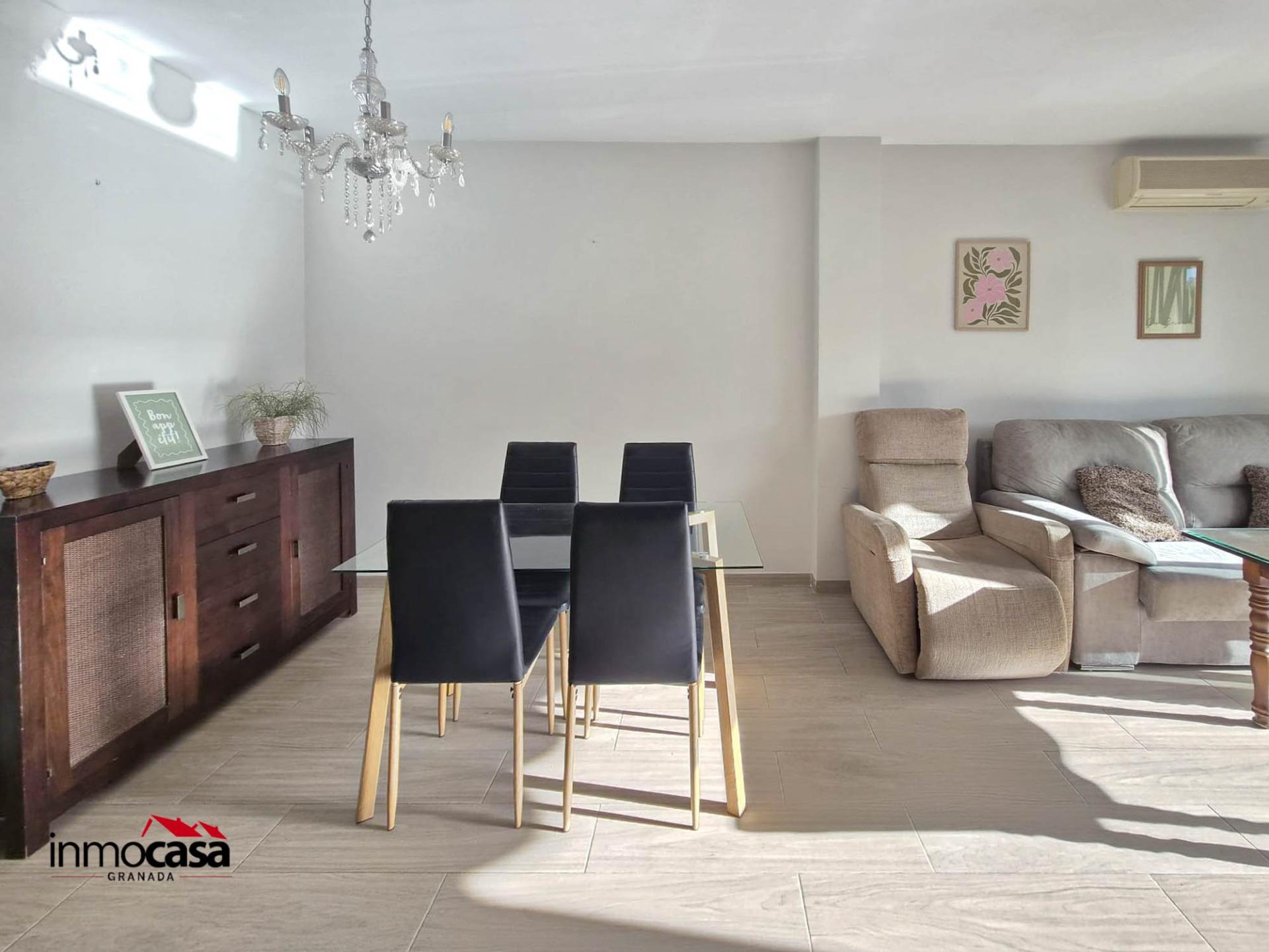 PISO A LA VENTA EN EL BARRIO DE SAN FRANCISCO CON 2 PLAZAS D - foto 3