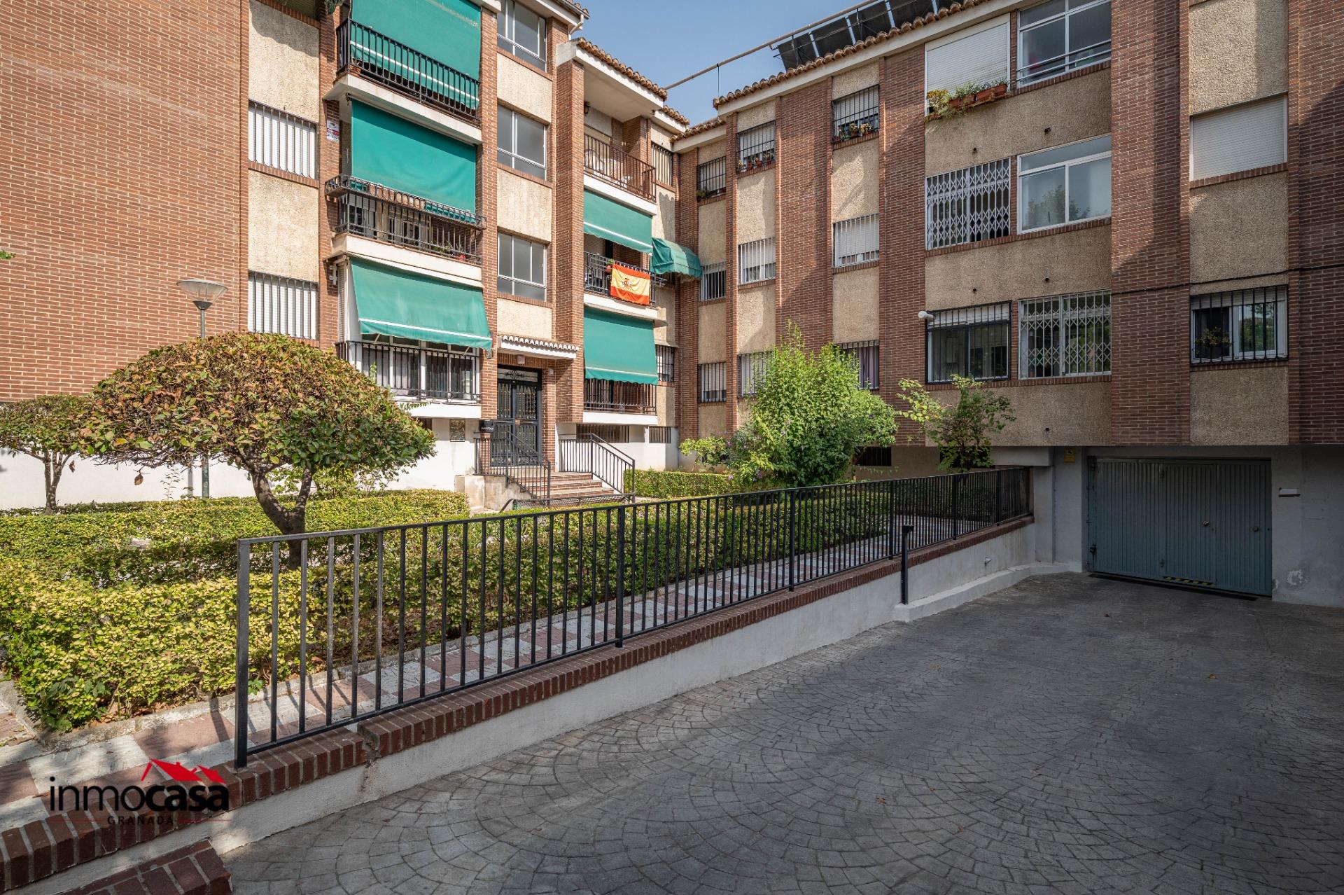 PISO A LA VENTA EN EL BARRIO DE SAN FRANCISCO CON 2 PLAZAS D - foto 42