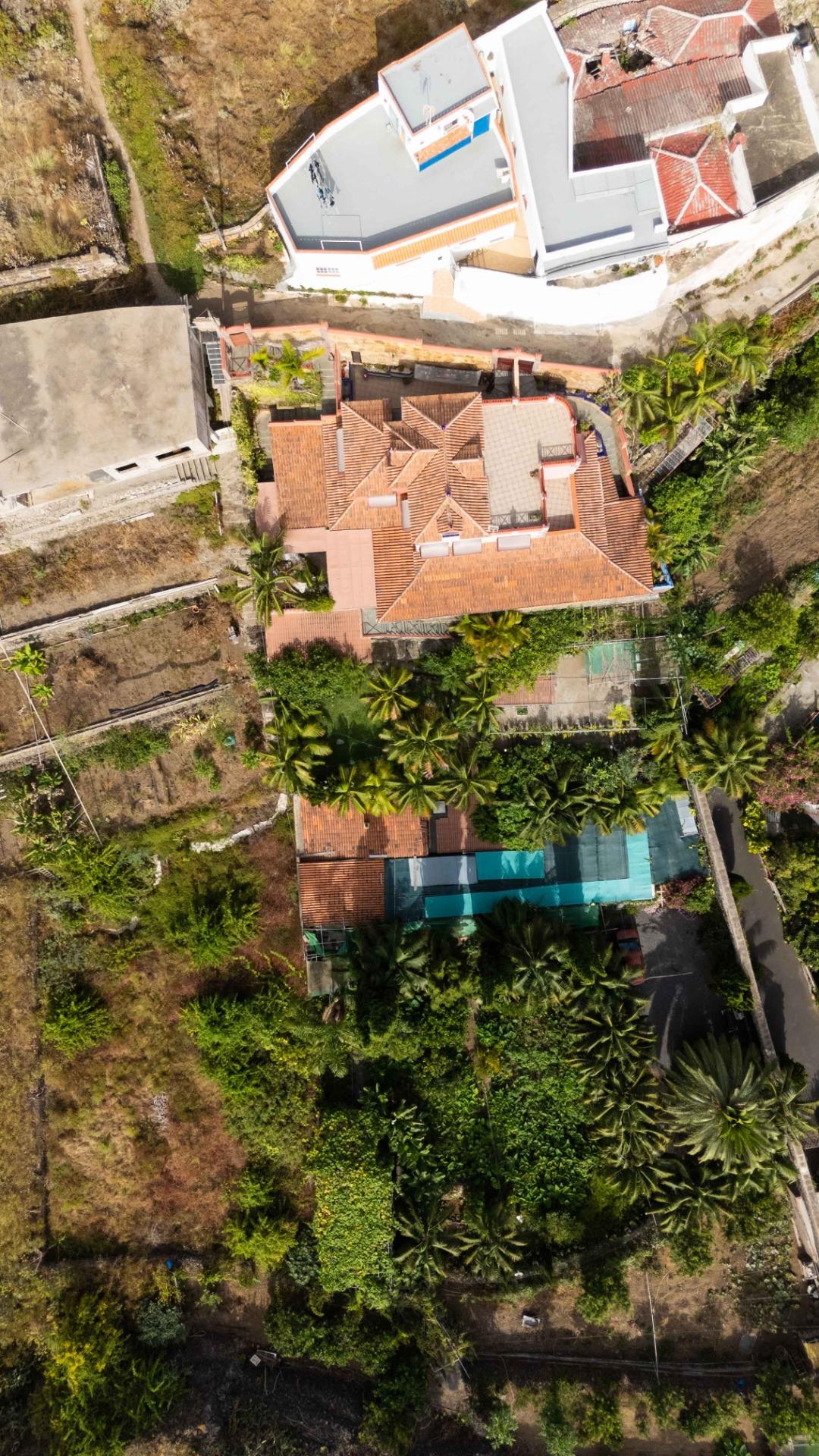 EDIFICIO DE 3 VIVIENDAS Y TERRENO URBANO-RÚSTICO EN ICOD DE  - foto 7