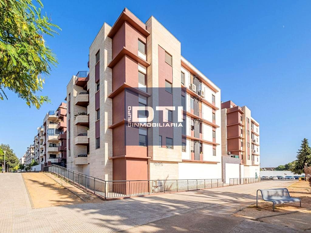 Local en venta en c. hermanas mirabal, 12, Mairena Del Aljar