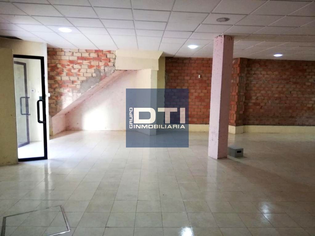 Local en venta en c. juan ramón jiménez, 9, Bormujos, Sevill - foto 5