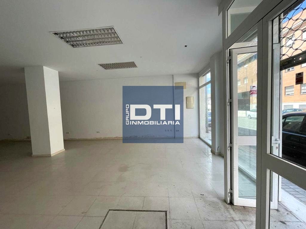 Local en venta en avda. primero de mayo, 142, Coria Del Rio, - foto 5
