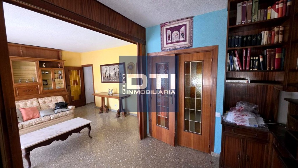 Se vende amplio piso de 156 m² junto a la Catedral de Albace - foto 4