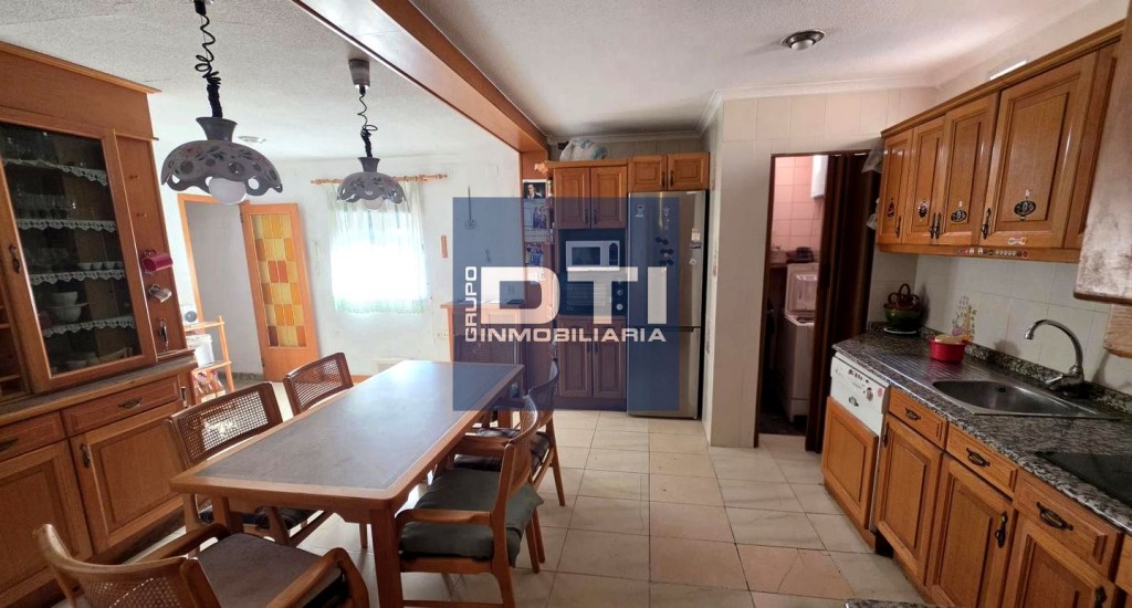 Se vende amplio piso de 156 m² junto a la Catedral de Albace - foto 8