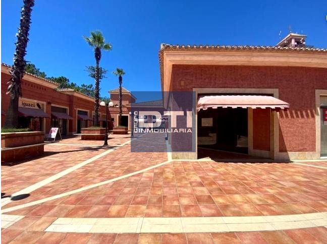 Local en venta en paseo golf del 11, centro comercial la hac - foto 3