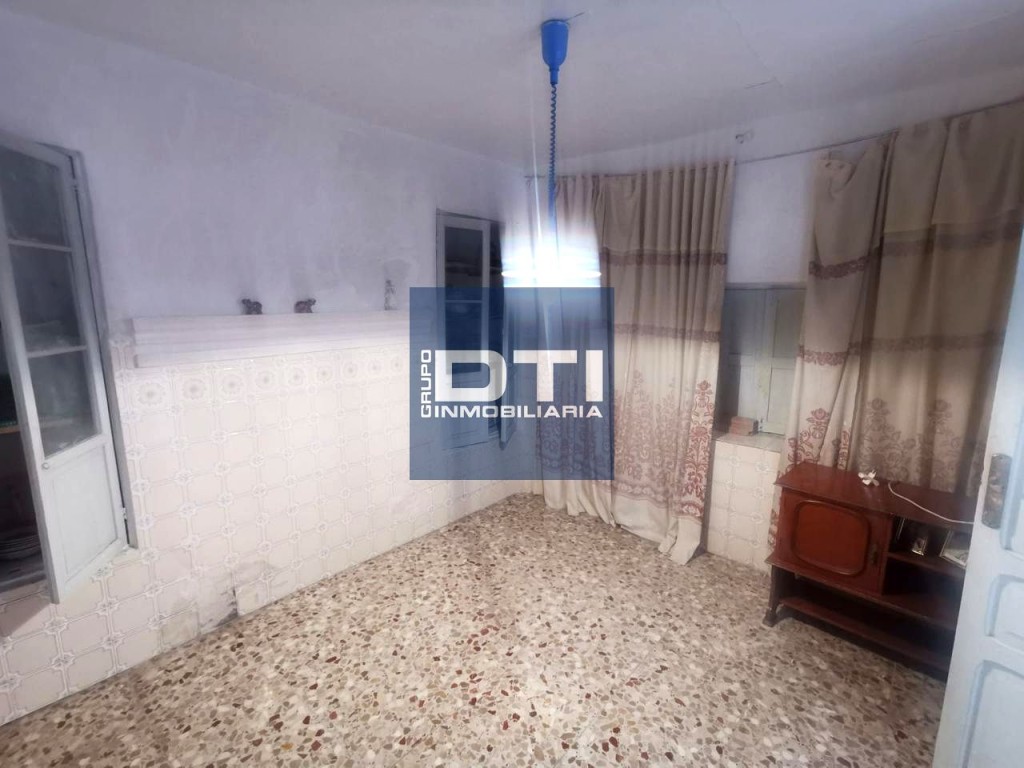 Casa en venta en Balazote de 200 m² con patio, 3 dormitorios - foto 11