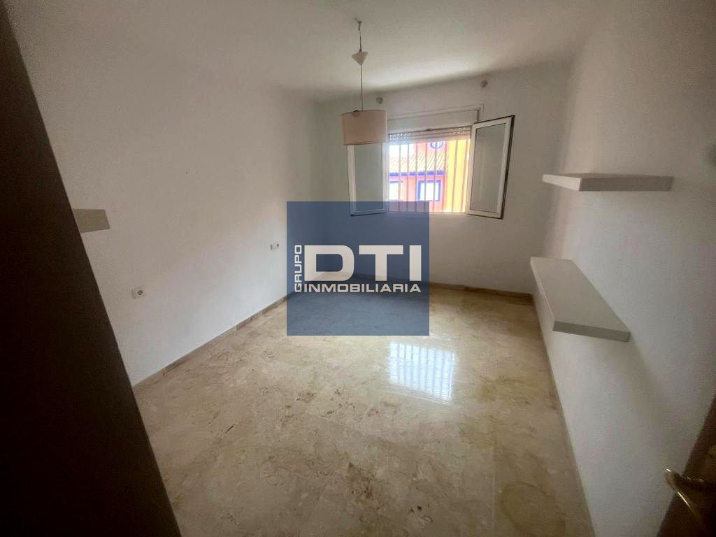 Casa en venta en c. camilo jose cela, 51, Castilleja De Guzm - foto 8