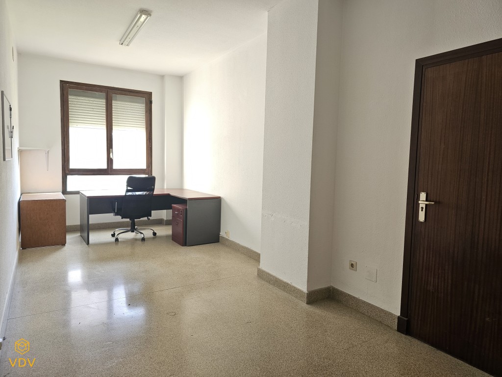 Oficina en Alquiler en Pamplona Navarra AZPILAGAÑA - foto 4